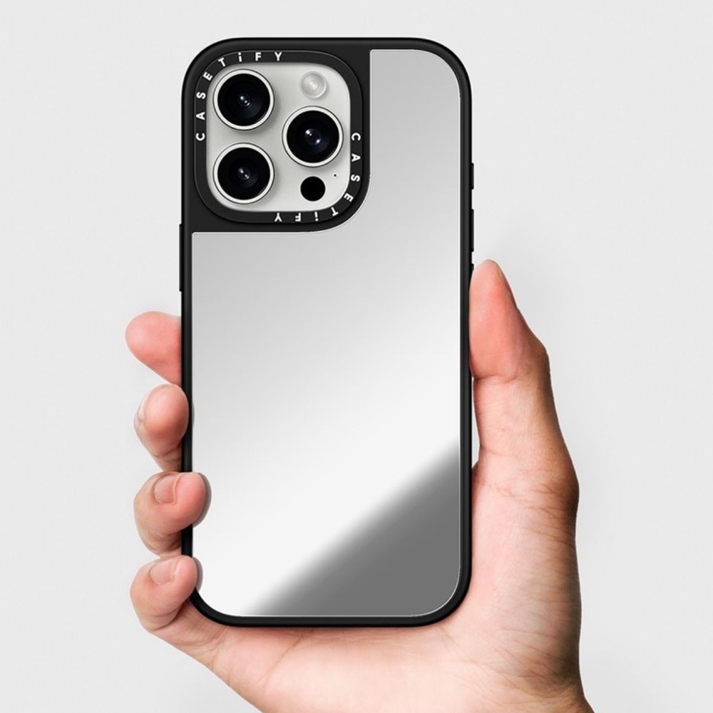 Casetify Iphone 16 Pro Max mirror case